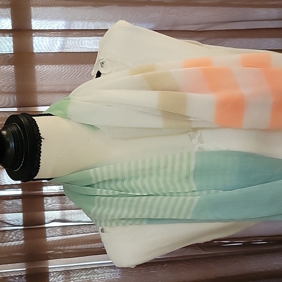 3/$20 VTG LAON FASHIONS Pastel Striped Lightweight Gauze Infinity Summer Scarf - Picture 2 of 12